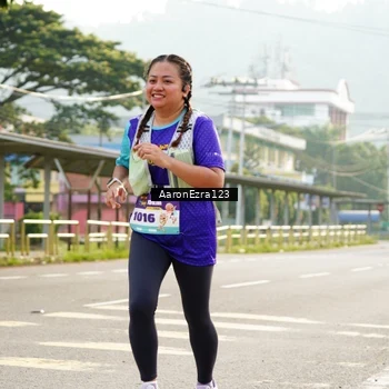 Runner Photo 8284076