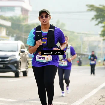Runner Photo 8284120