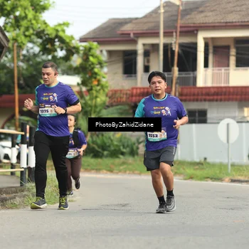 Runner Photo 8284153
