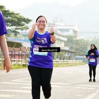 Runner Photo 8284222