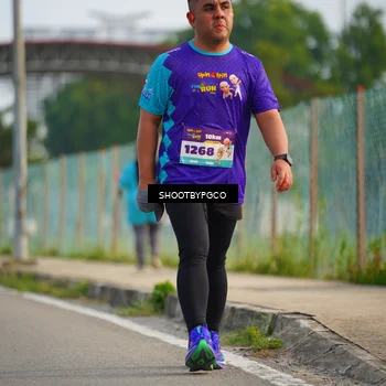 Runner Photo 8284300