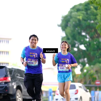 Runner Photo 8284435
