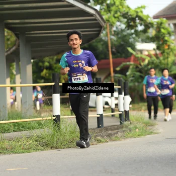 Runner Photo 8284592