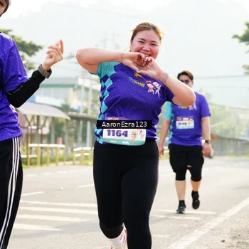 Runner Photo 8284673