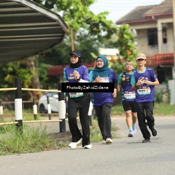 Runner Photo 8284687