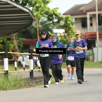 Runner Photo 8284700