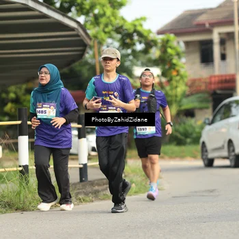 Runner Photo 8284706