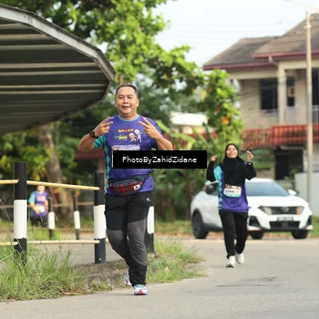 Runner Photo 8284759