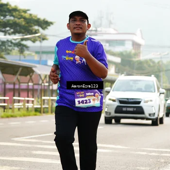 Runner Photo 8284888