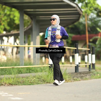 Runner Photo 8284918