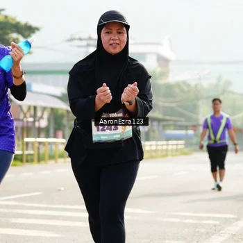 Runner Photo 8284954