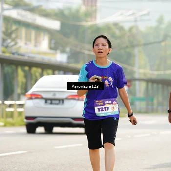 Runner Photo 8284993