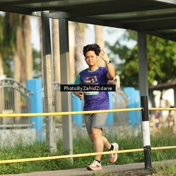Runner Photo 8285019