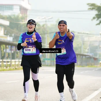 Runner Photo 8285034