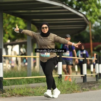 Runner Photo 8285038