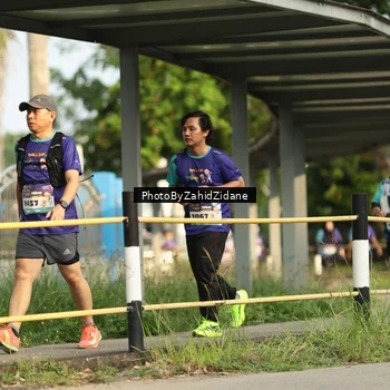 Runner Photo 8285040