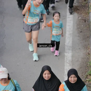 Runner Photo 8285044