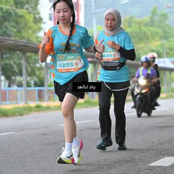 Runner Photo 8285061