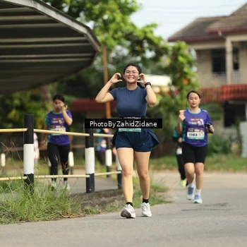 Runner Photo 8285069