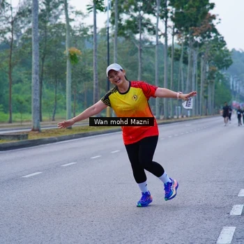 Runner Photo 8285078