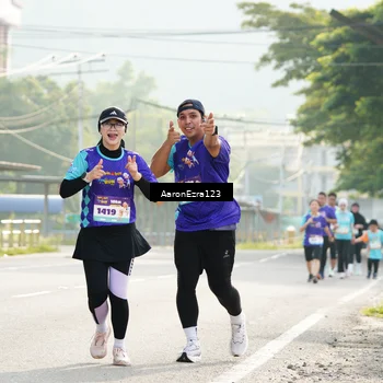 Runner Photo 8285080