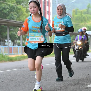 Runner Photo 8285094