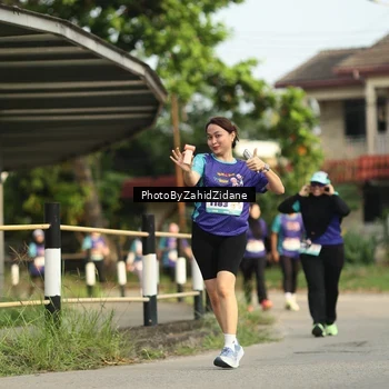 Runner Photo 8285098