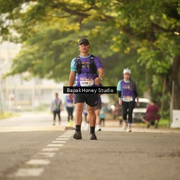 Runner Photo 8285102
