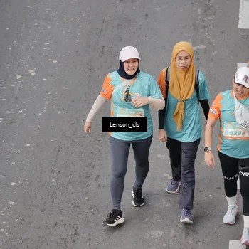 Runner Photo 8285203