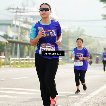 Runner Photo 8285207