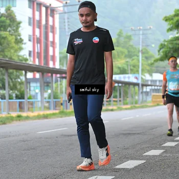 Runner Photo 8285341