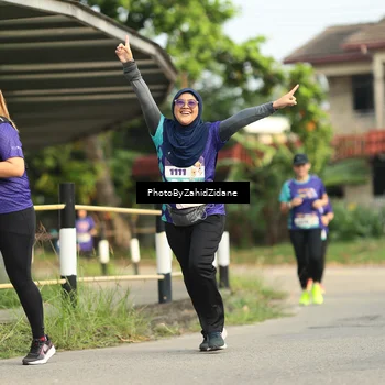 Runner Photo 8285344