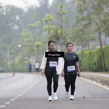 Runner Photo 8285372