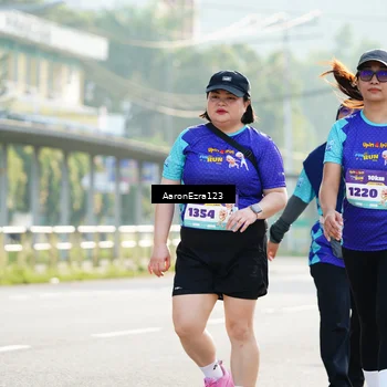 Runner Photo 8285373