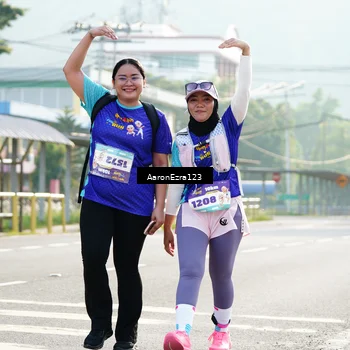 Runner Photo 8285472