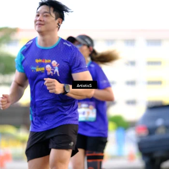 Runner Photo 8285573