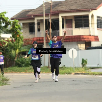 Runner Photo 8285624