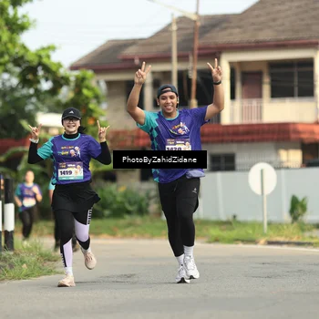 Runner Photo 8285635