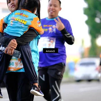 Runner Photo 8285642