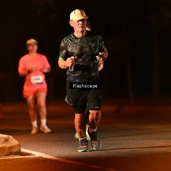 Runner Photo 8285746