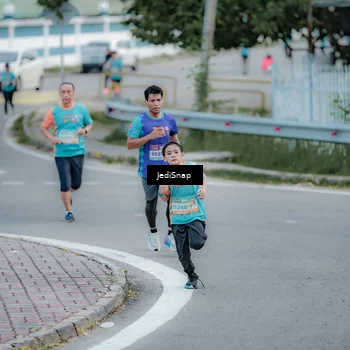 Runner Photo 8285786