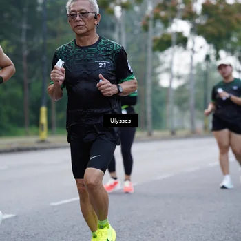 Runner Photo 8285787
