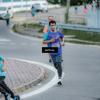 Runner Photo 8285822