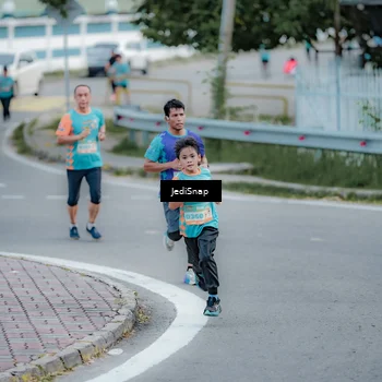 Runner Photo 8285870