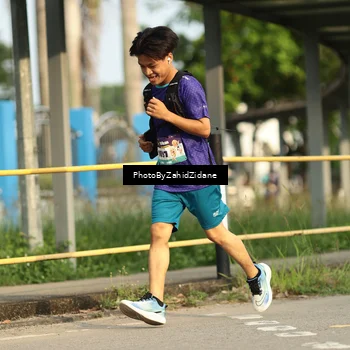 Runner Photo 8285885