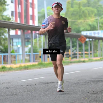 Runner Photo 8285901