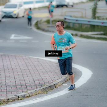 Runner Photo 8285912