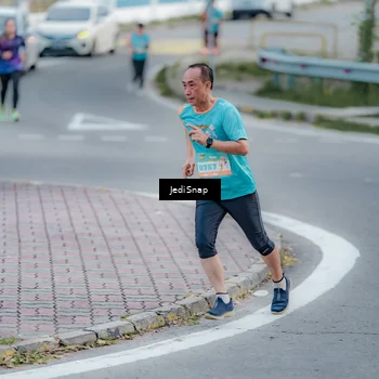 Runner Photo 8285919