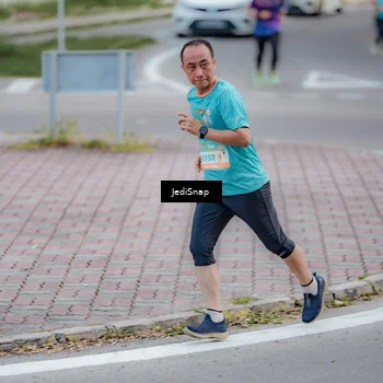 Runner Photo 8285941