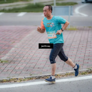 Runner Photo 8285960